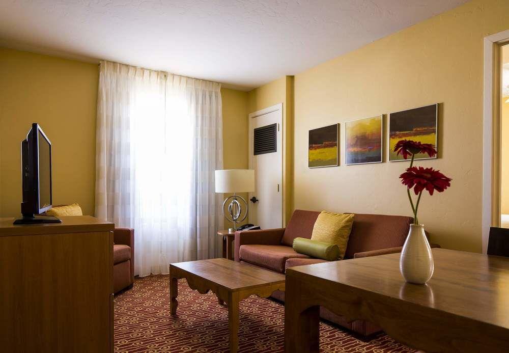 Towneplace Suites Tucson Casas Adobes Bagian luar foto
