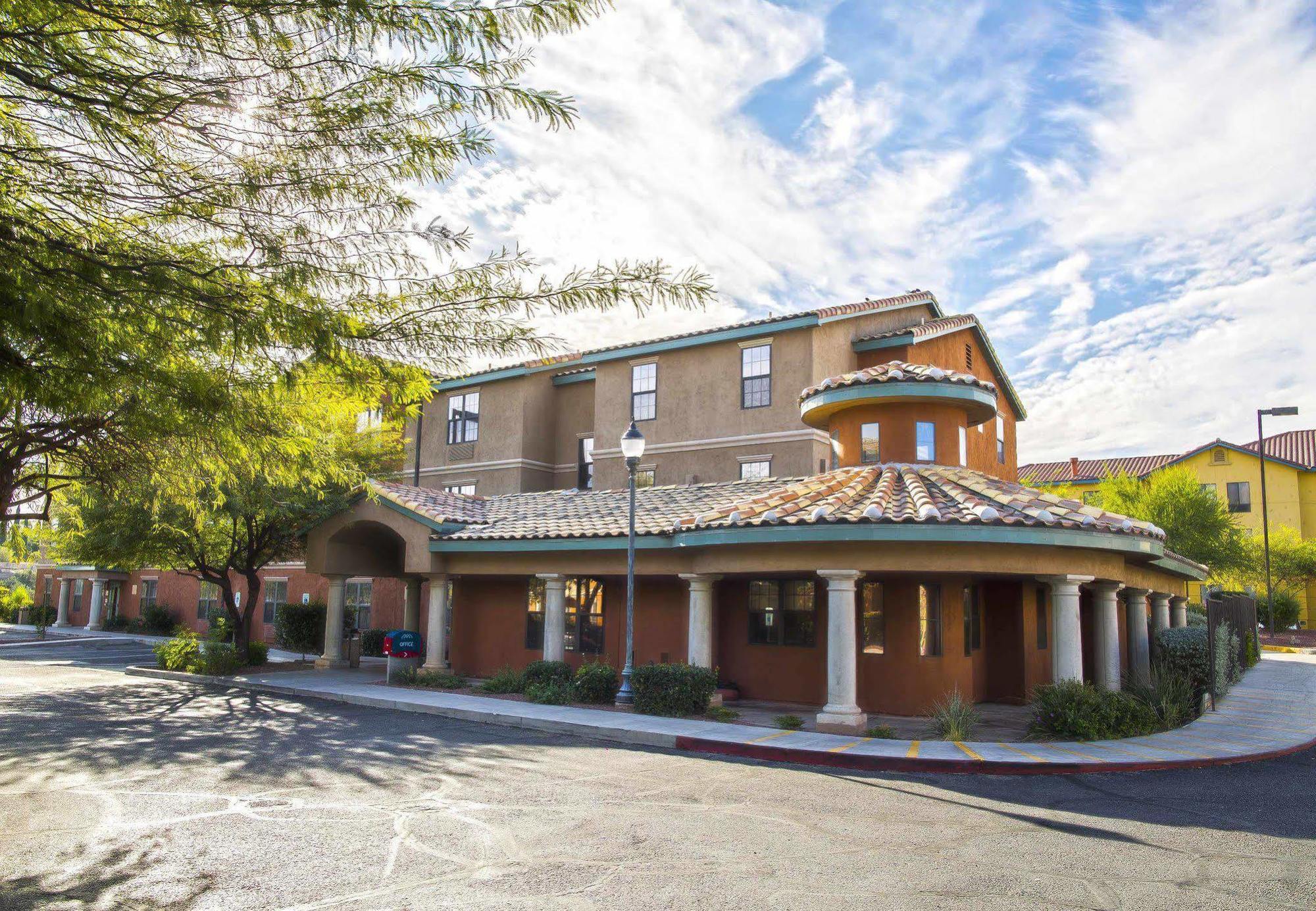 Towneplace Suites Tucson Casas Adobes Bagian luar foto