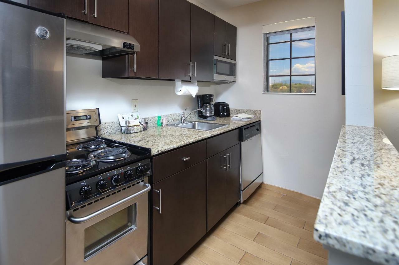 Towneplace Suites Tucson Casas Adobes Bagian luar foto